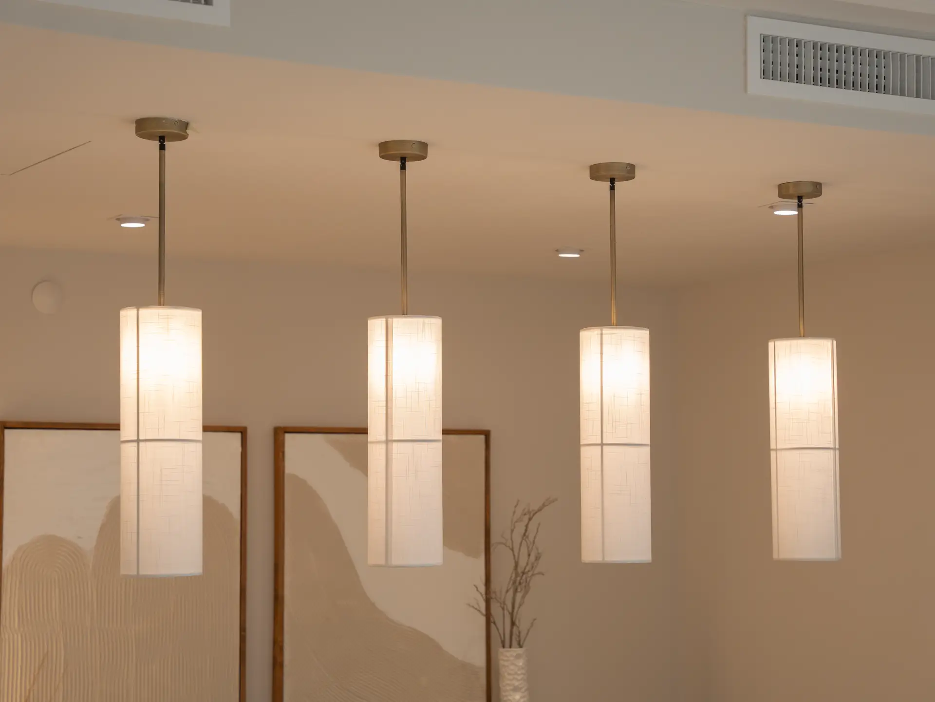 Minimalist Dining Pendant